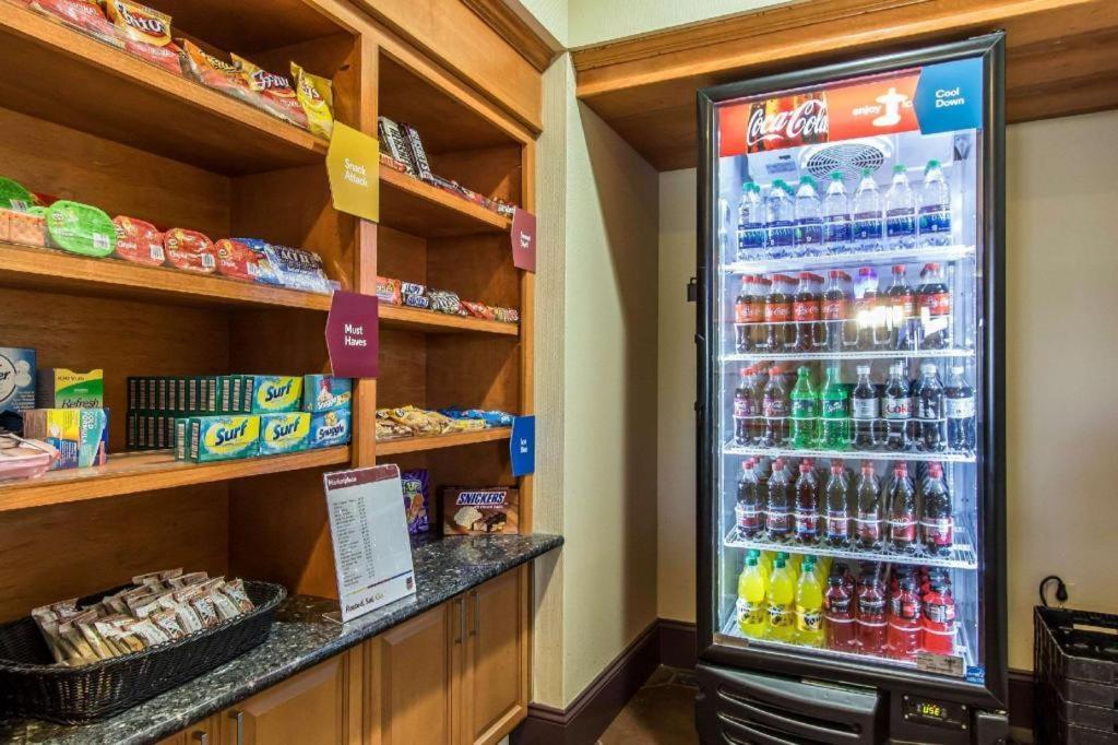 Comfort Suites Smyrna Kültér fotó